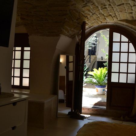 La Cachette Bed & Breakfast Aigues-Vives  Dış mekan fotoğraf
