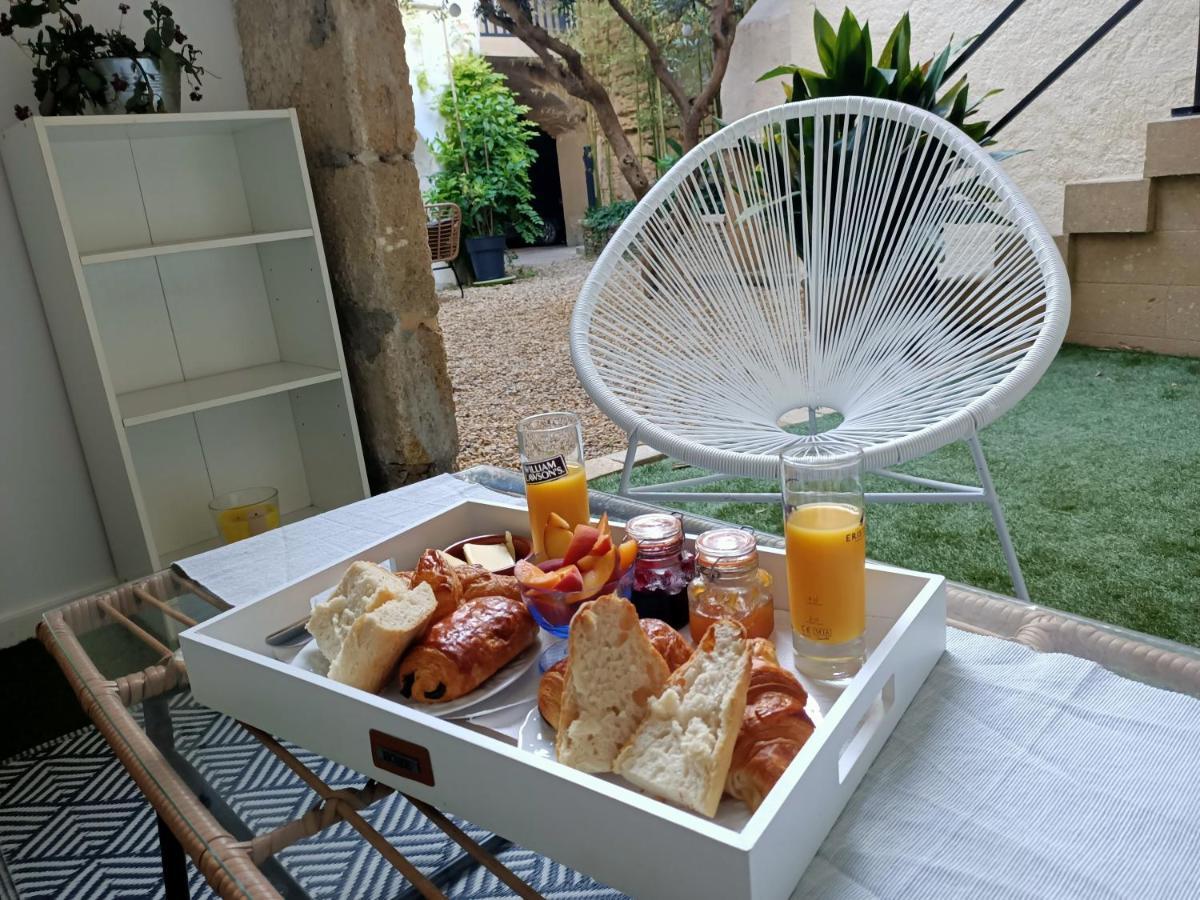 La Cachette Bed & Breakfast Aigues-Vives  Dış mekan fotoğraf